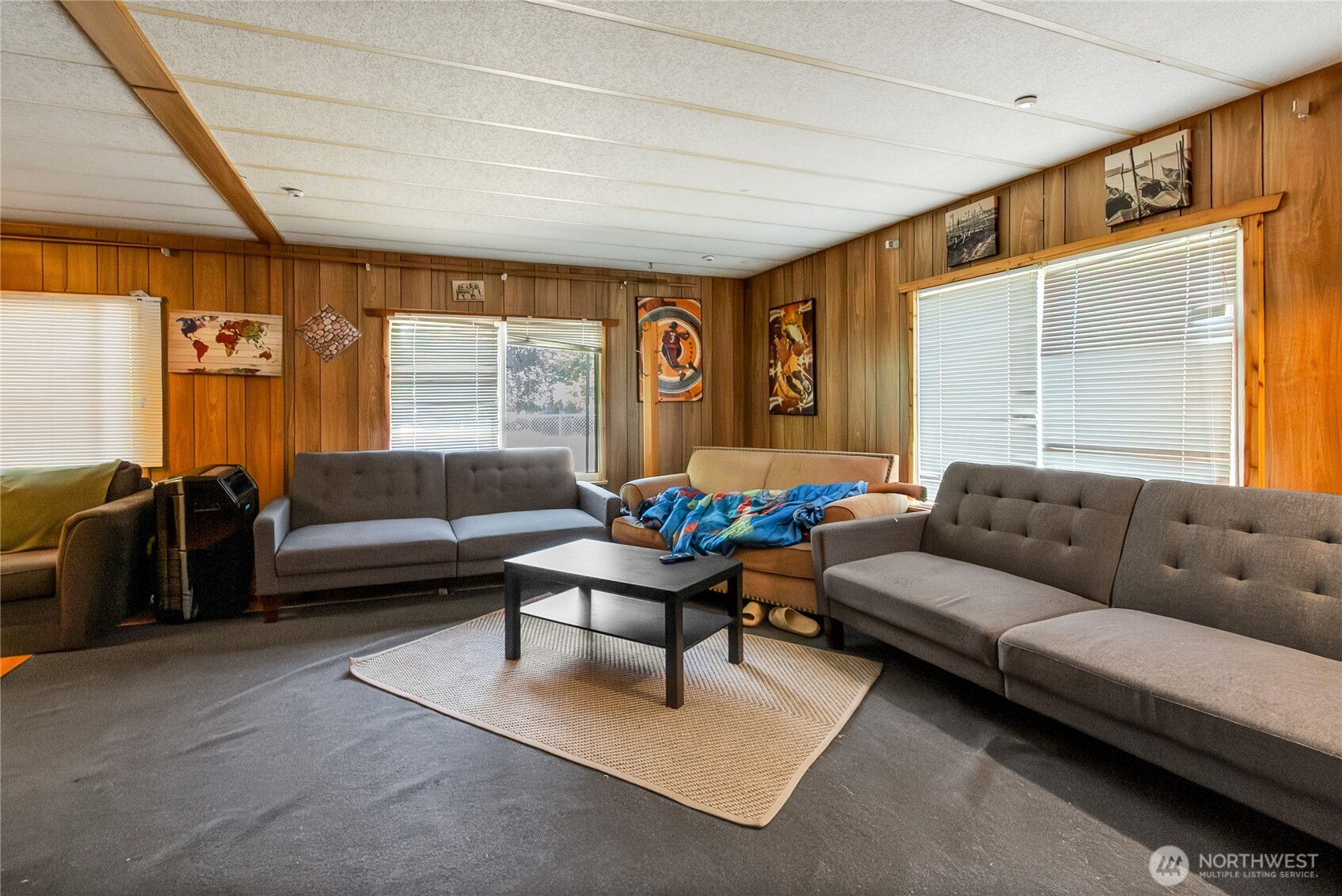 12422 26th Avenue E, Tacoma, WA 98445