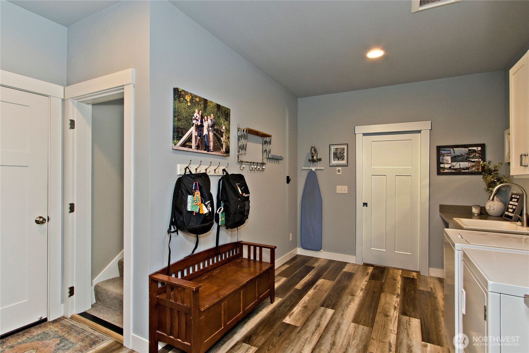 380 Hopkins Court , Carbonado, WA 98323