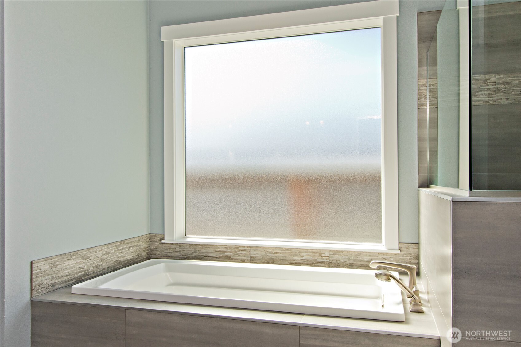 380 Hopkins Court , Carbonado, WA 98323