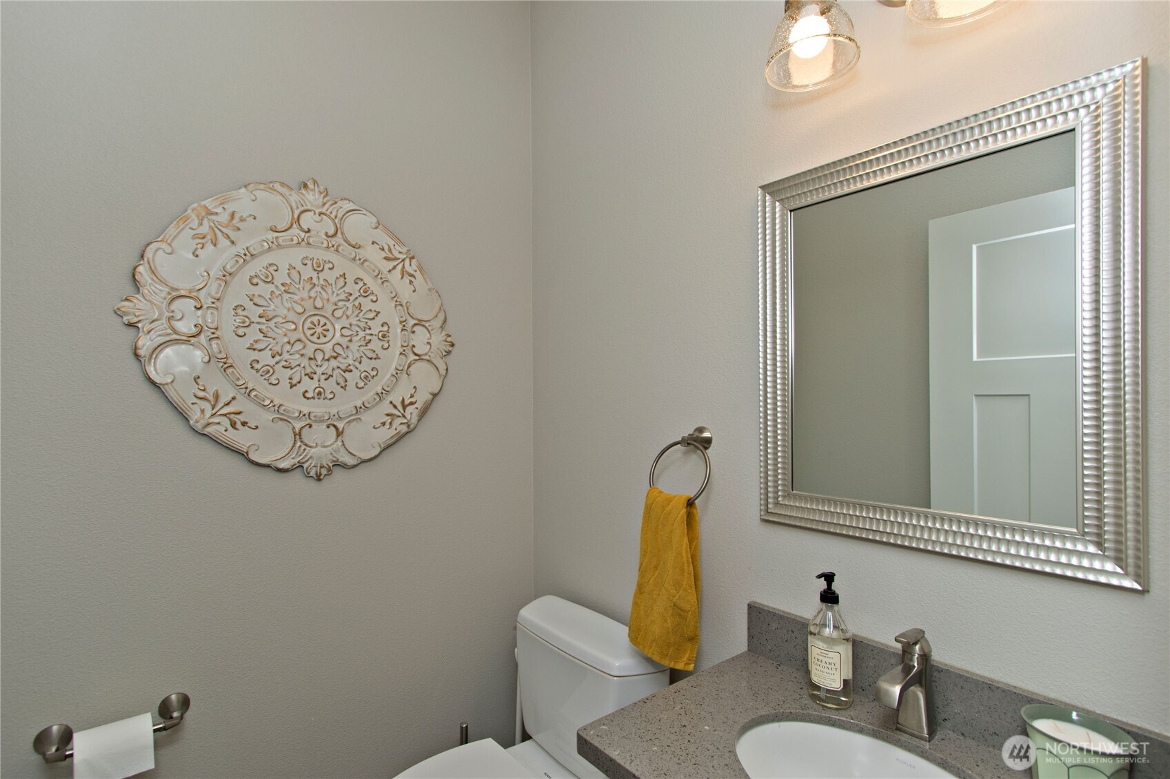 380 Hopkins Court , Carbonado, WA 98323