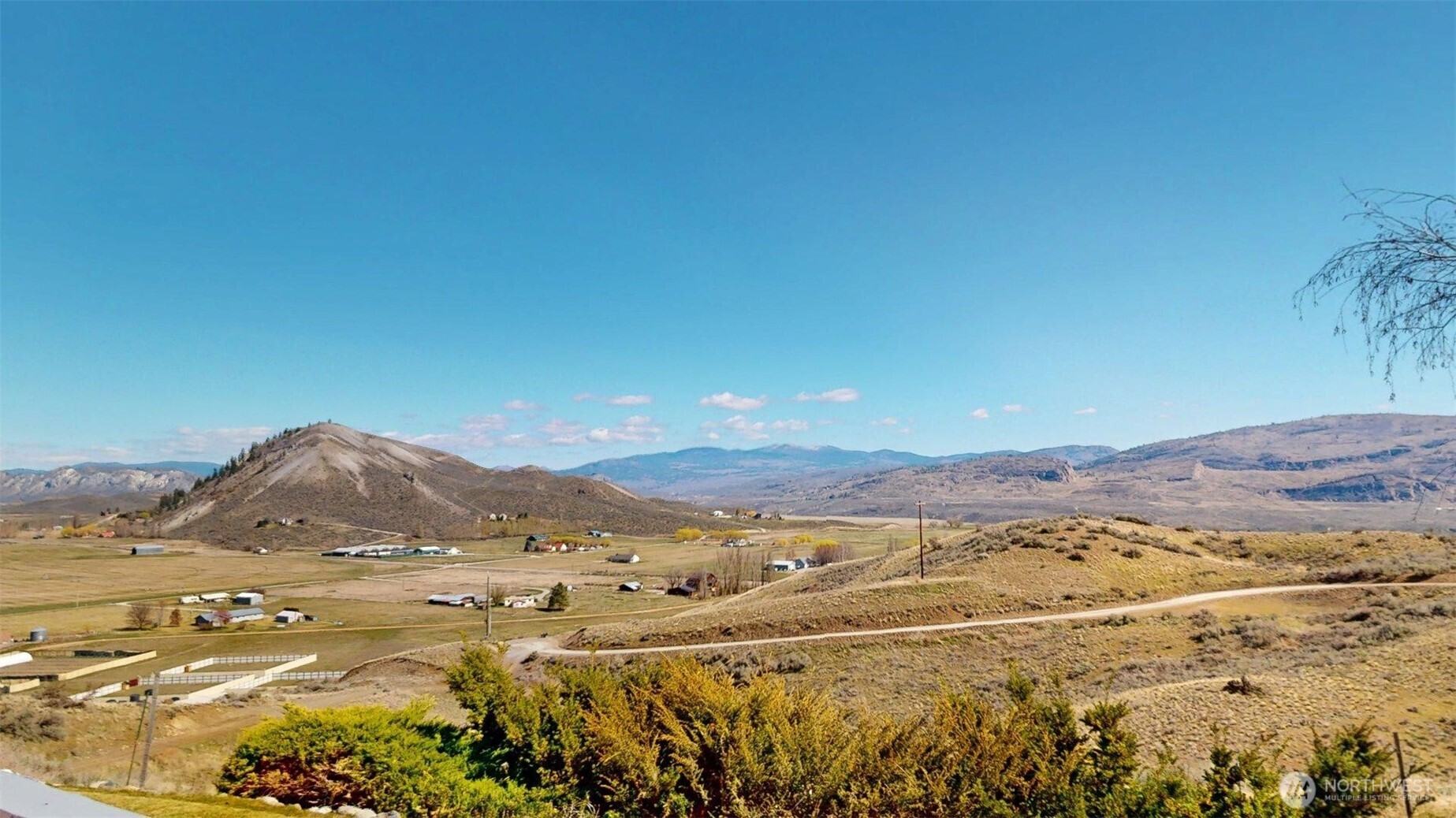 1811 Pine Creek , Tonasket, WA 98855