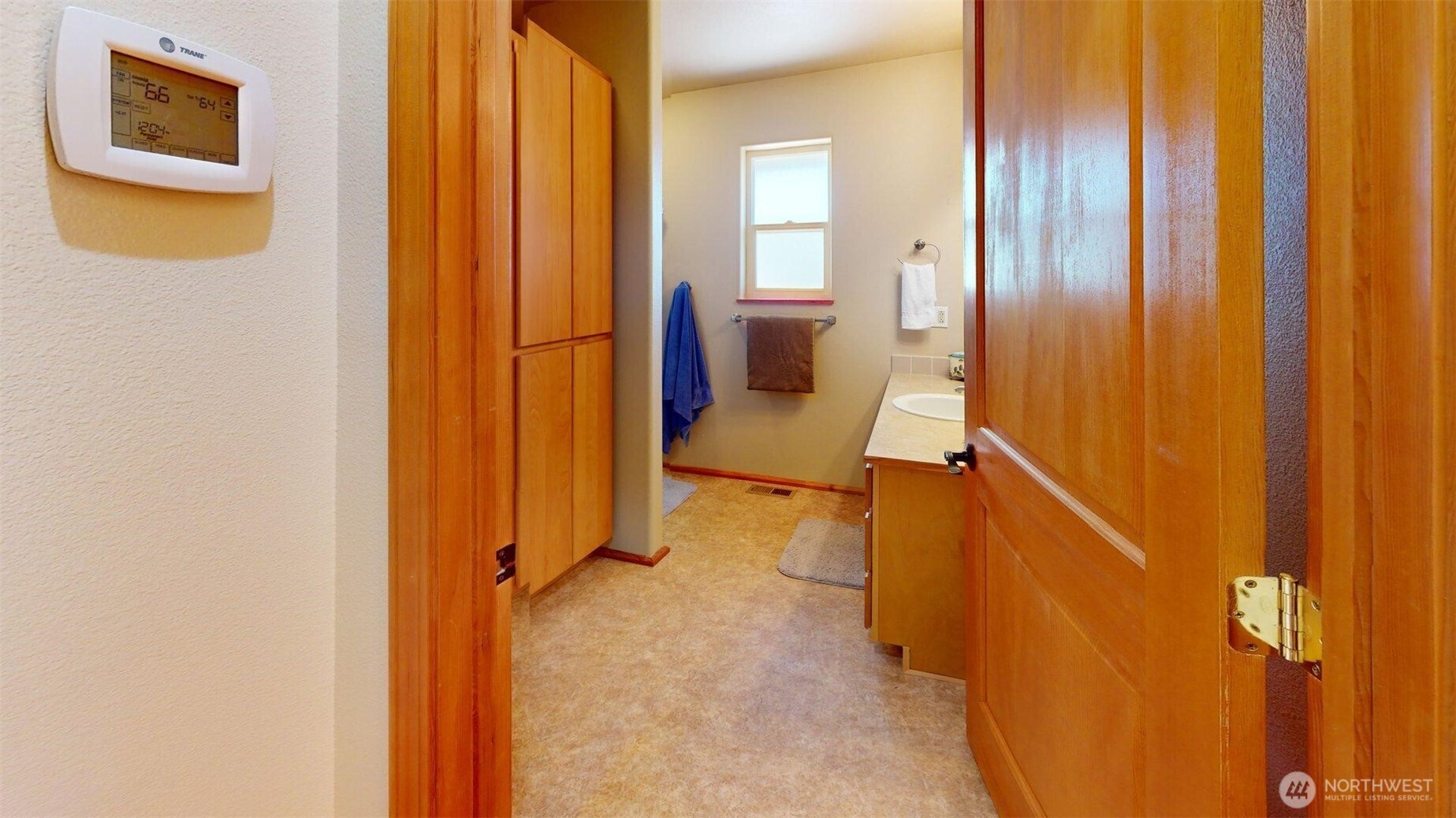 1811 Pine Creek , Tonasket, WA 98855