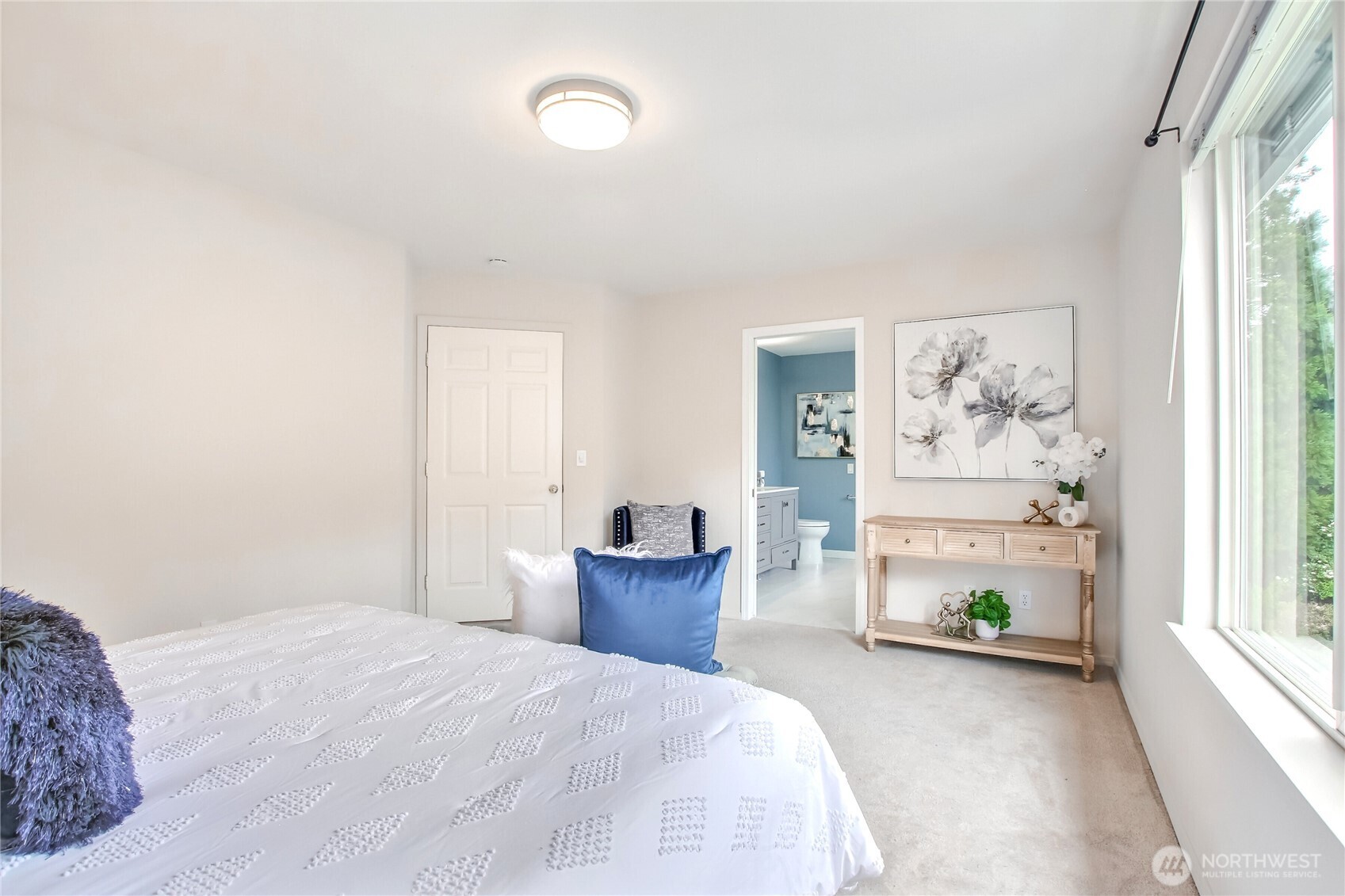 8220 121st Avenue SE, Newcastle, WA 98056