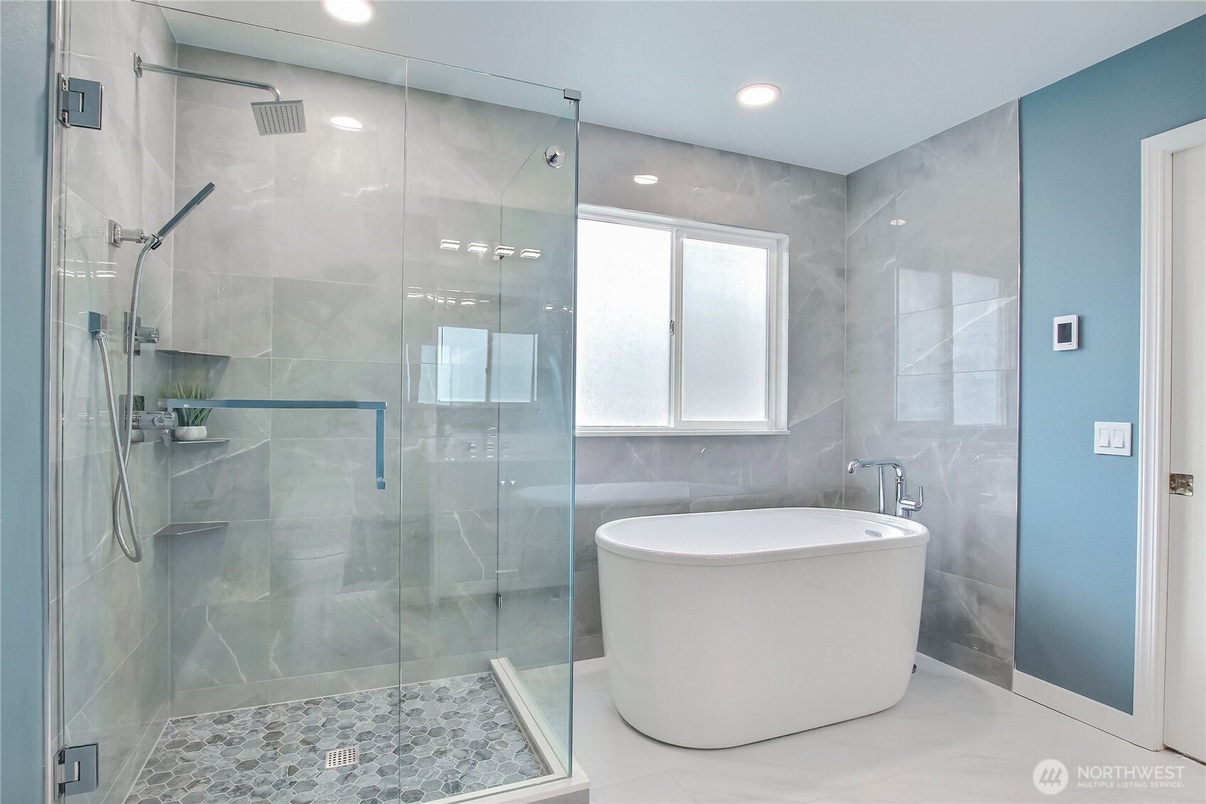 8220 121st Avenue SE, Newcastle, WA 98056