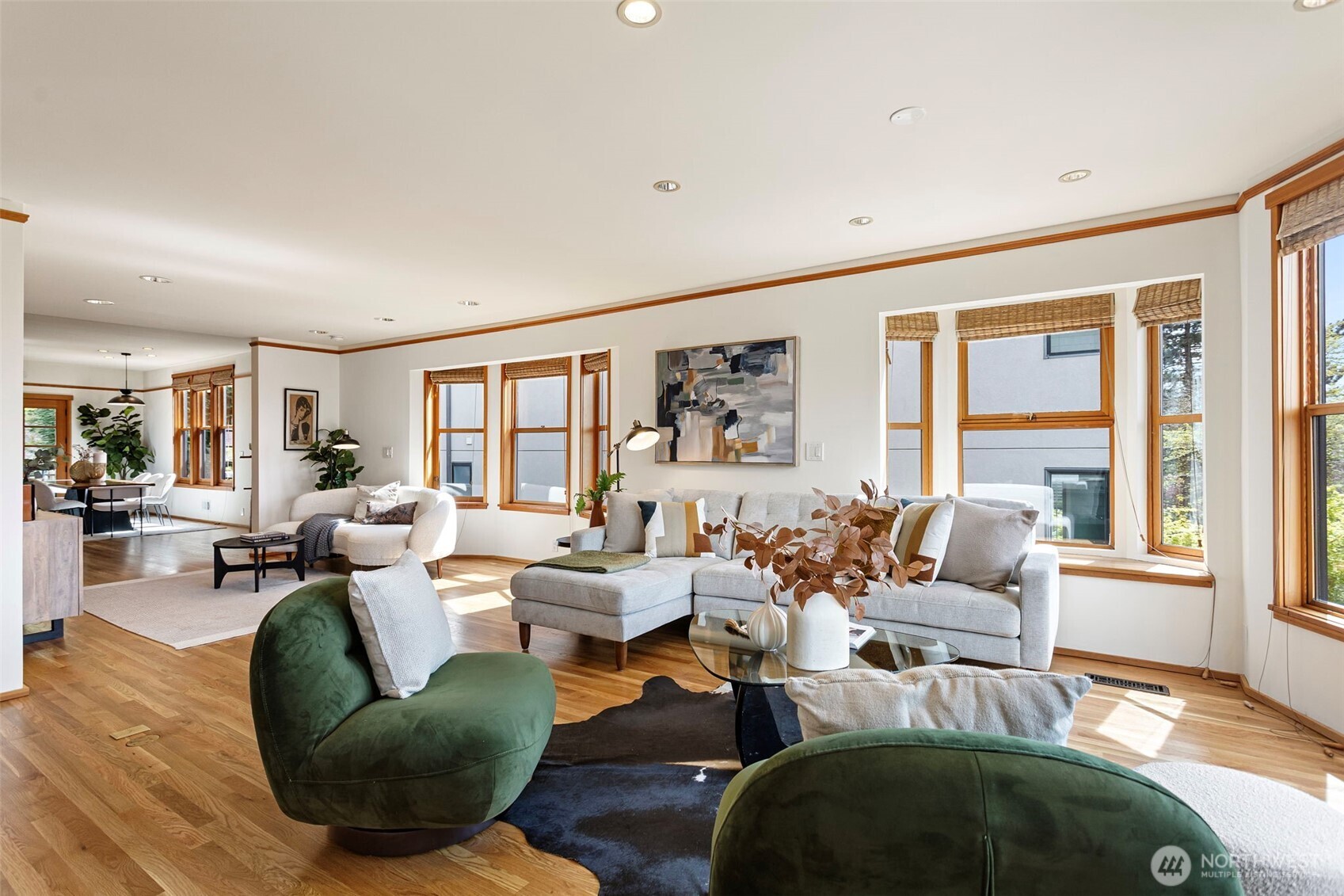 1524 10th Avenue W, Seattle, WA 98119