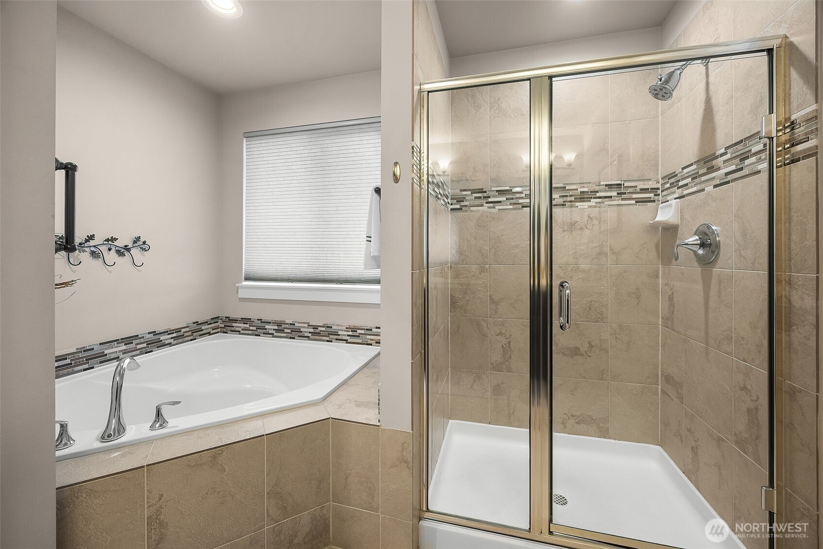18921 10th Drive SE, Bothell, WA 98012