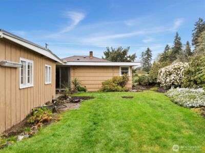 10424 36th Street E, Edgewood, WA 98372 - Photo 21
