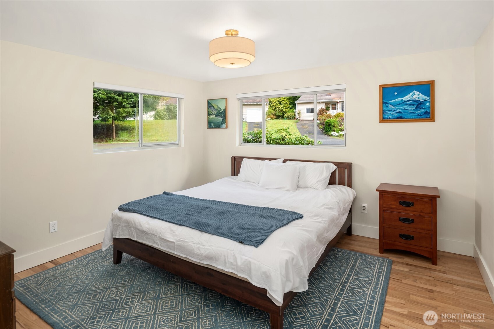 533 N 185th Place , Shoreline, WA 98133