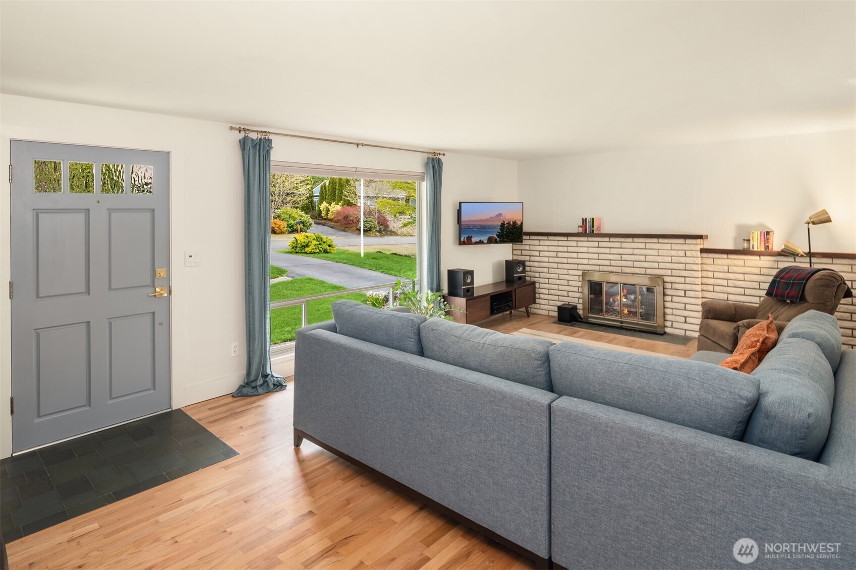 533 N 185th Place , Shoreline, WA 98133