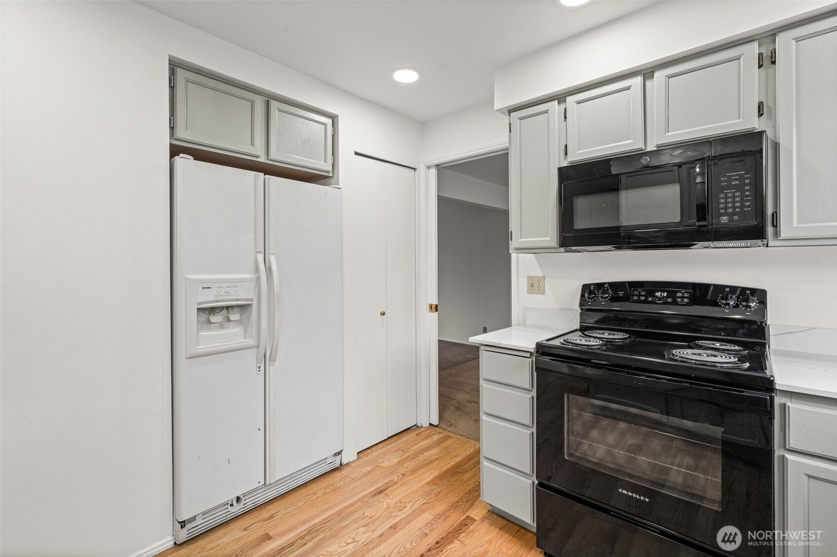 28813 14th Avenue S, Federal Way, WA 98003
