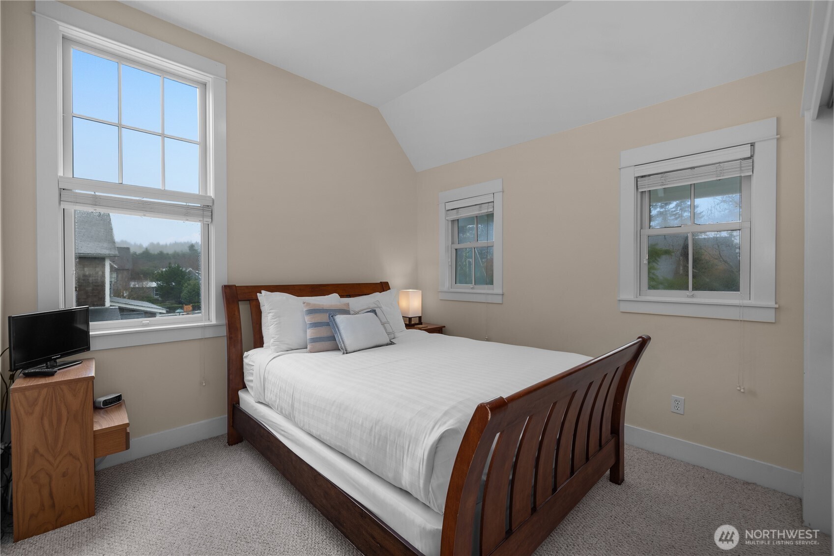 3 Float Lane , Pacific Beach, WA 98571