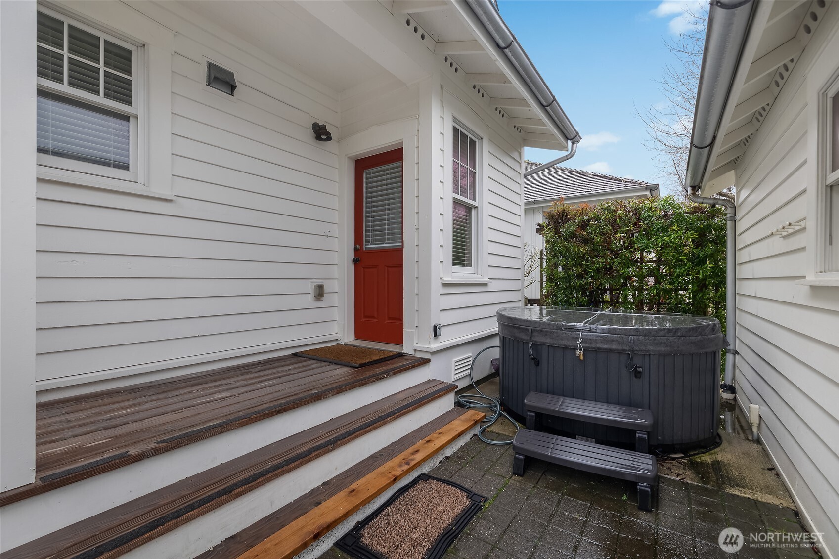 3 Float Lane , Pacific Beach, WA 98571
