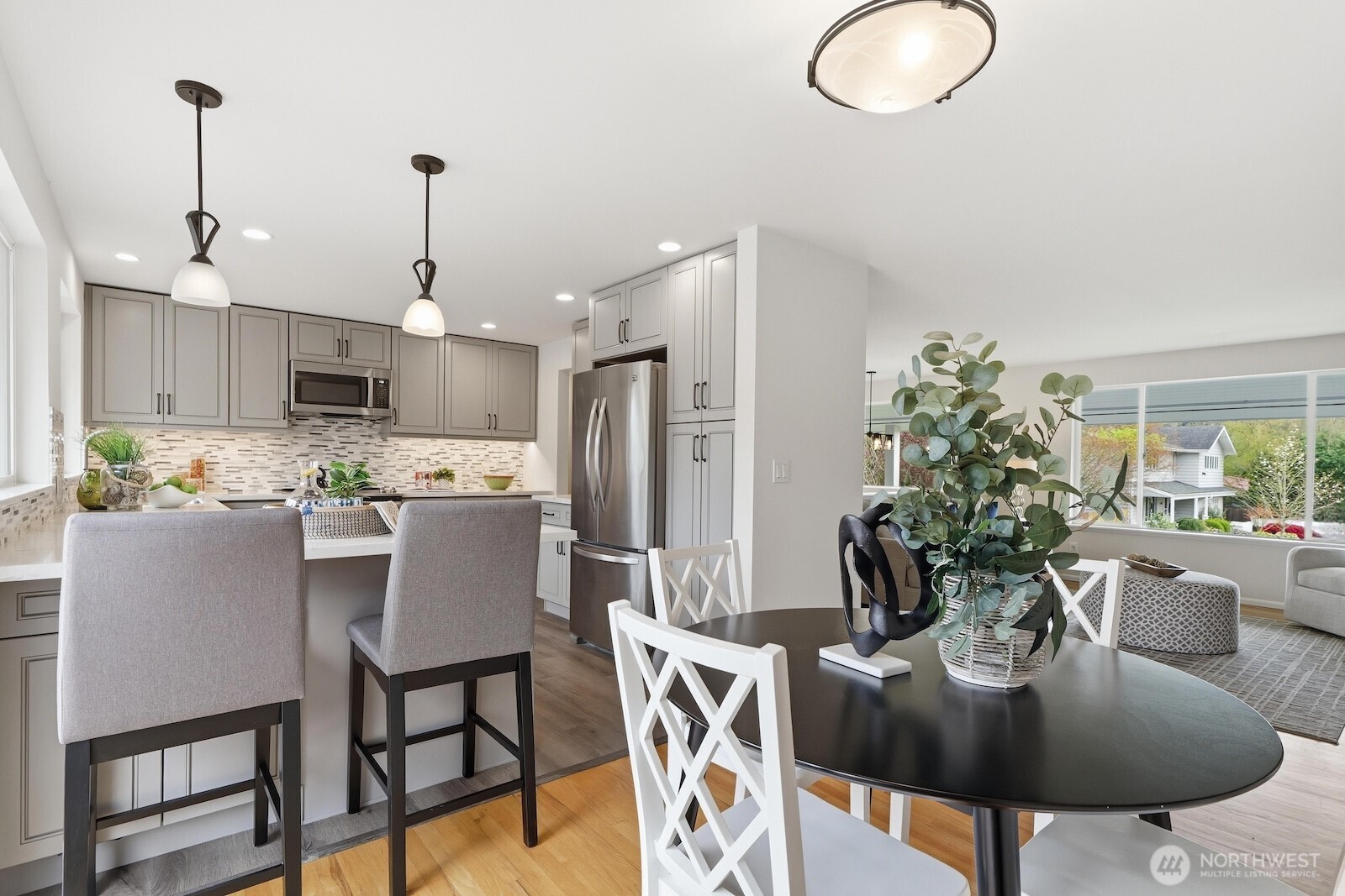 22916 72nd Place W, Mountlake Terrace, WA 98043