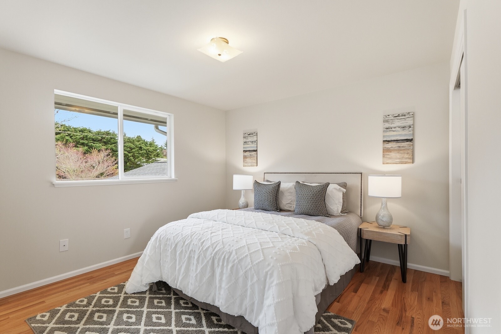 22916 72nd Place W, Mountlake Terrace, WA 98043