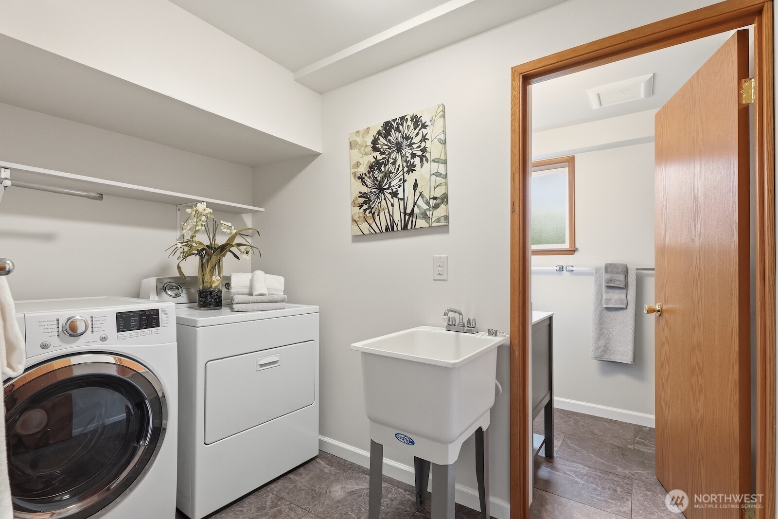 22916 72nd Place W, Mountlake Terrace, WA 98043
