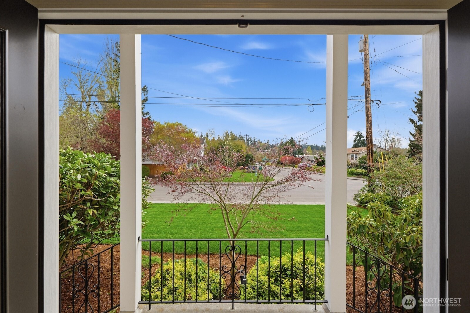 22916 72nd Place W, Mountlake Terrace, WA 98043