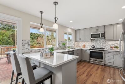 22916 72nd Place W, Mountlake Terrace, WA 98043 - Photo 9