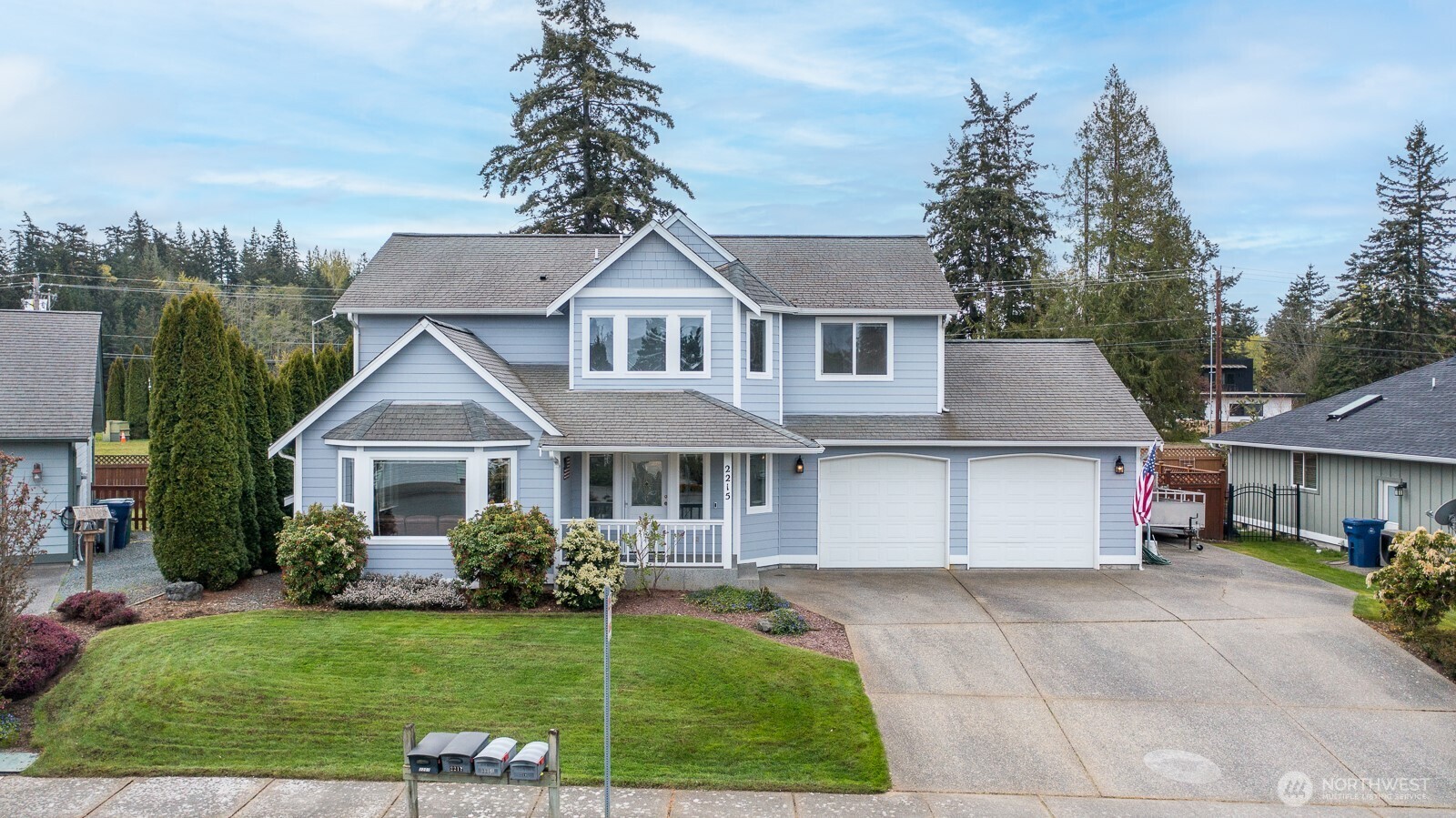 2215 37th Court , Anacortes, WA 98221
