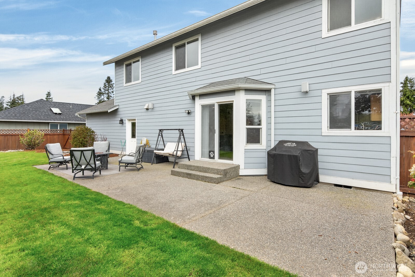 2215 37th Court , Anacortes, WA 98221