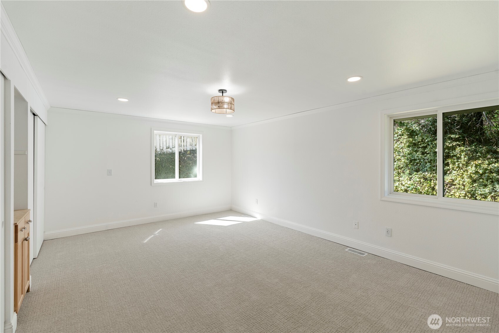 800 Thorndyke Road , Port Ludlow, WA 98635