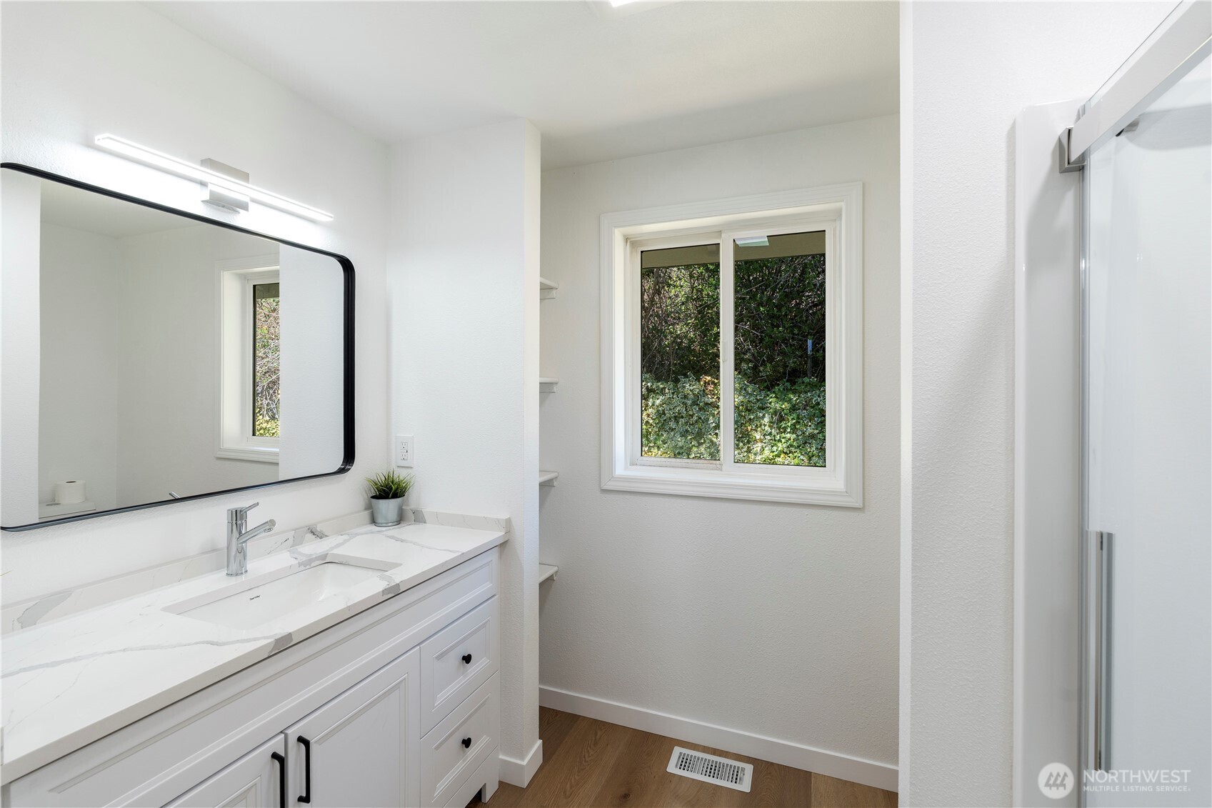 800 Thorndyke Road , Port Ludlow, WA 98635