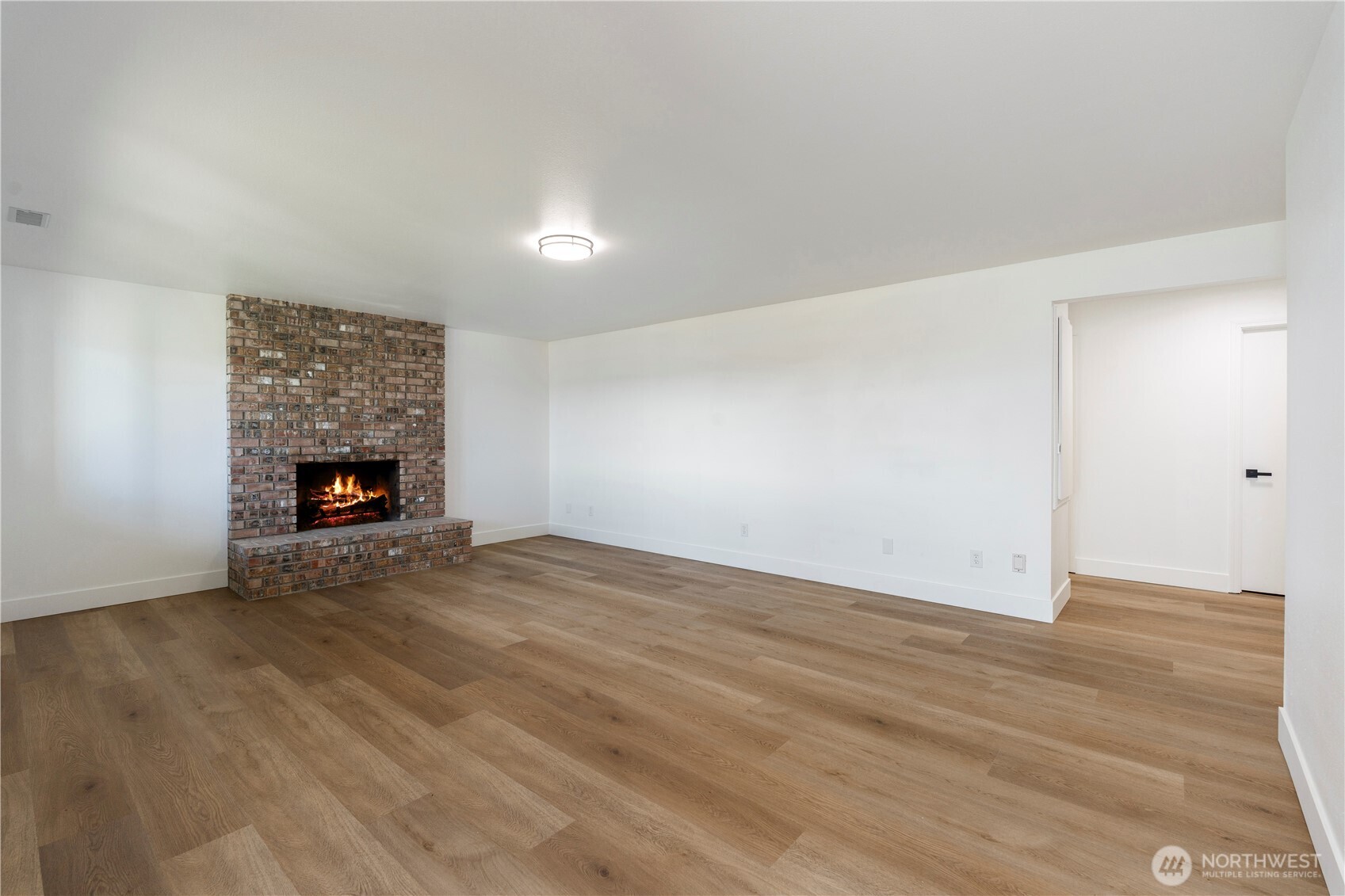 800 Thorndyke Road , Port Ludlow, WA 98635