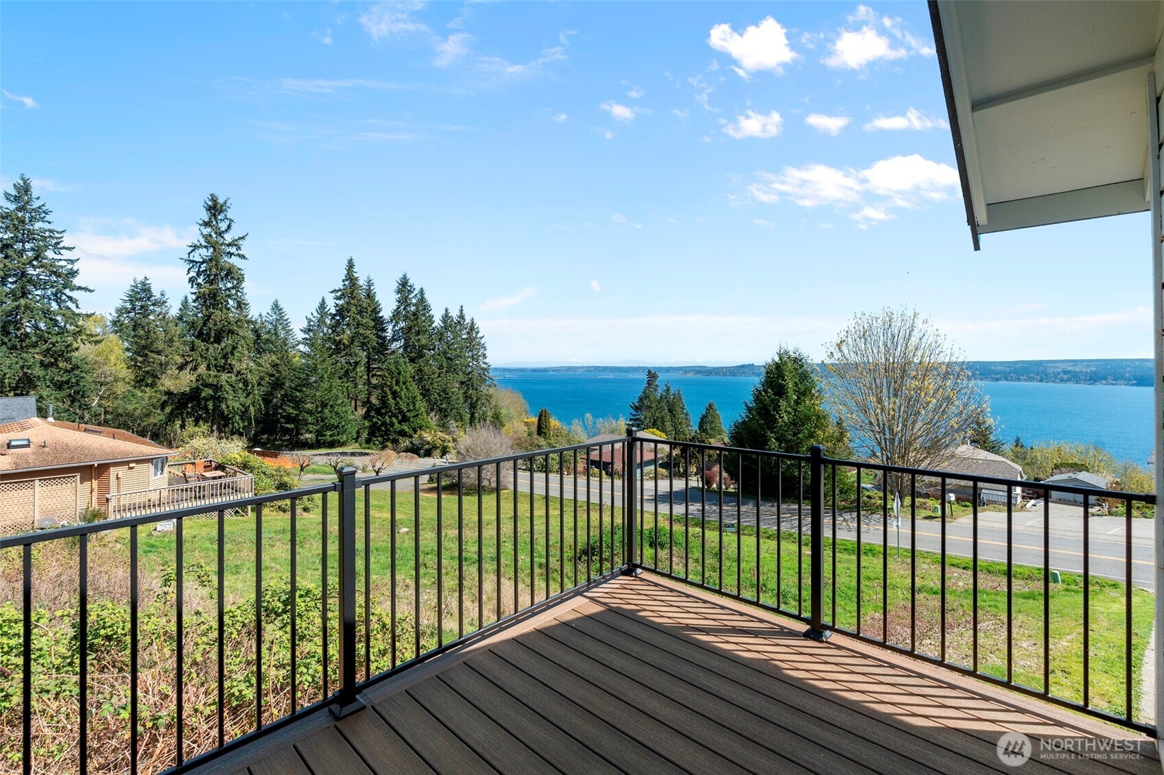 800 Thorndyke Road , Port Ludlow, WA 98635