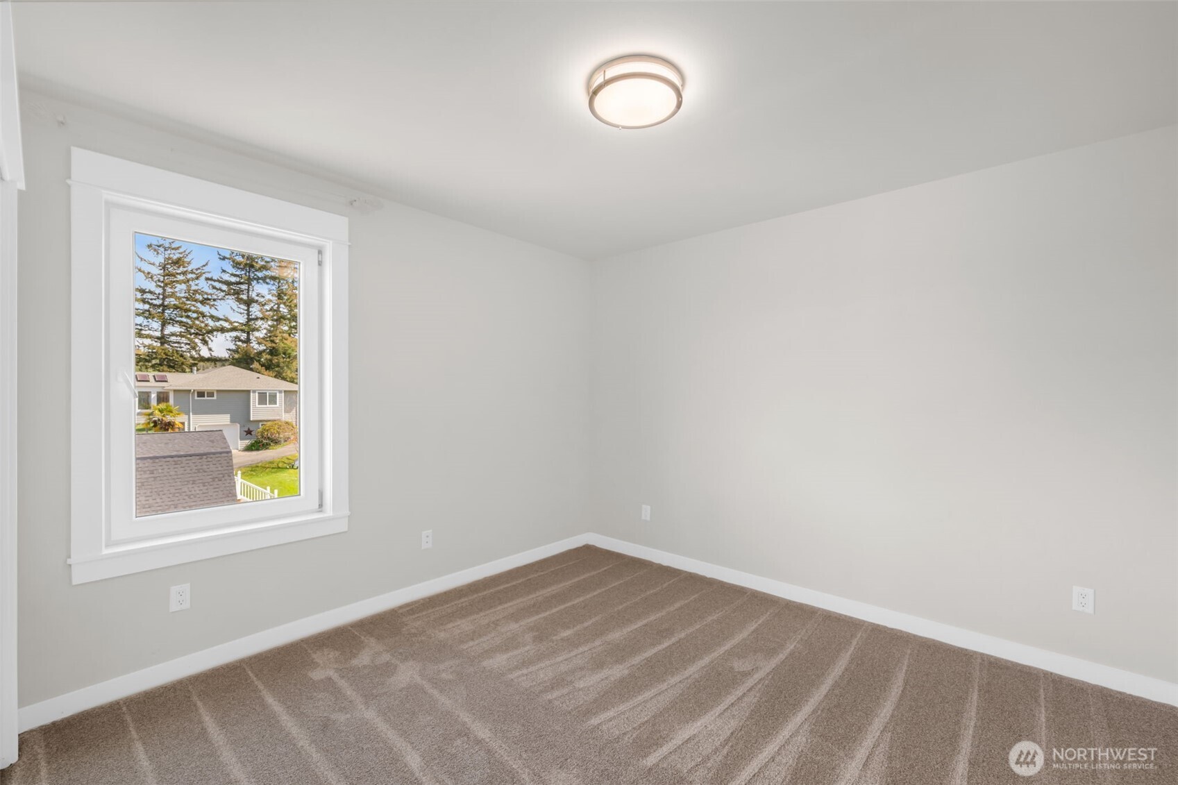 150 Utsalady Rd , Camano Island, WA 98282