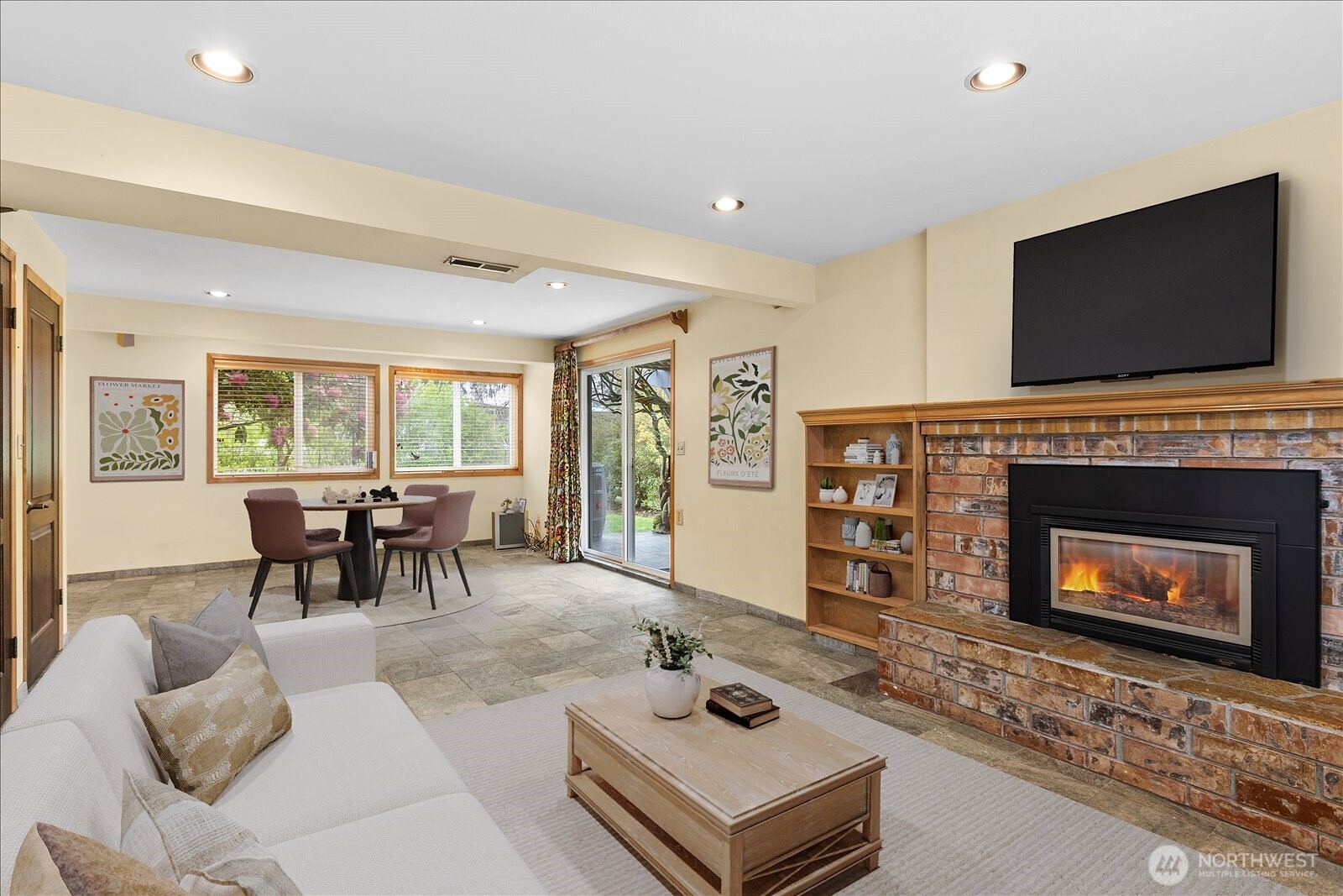 8505 236th Street SW, Edmonds, WA 98026