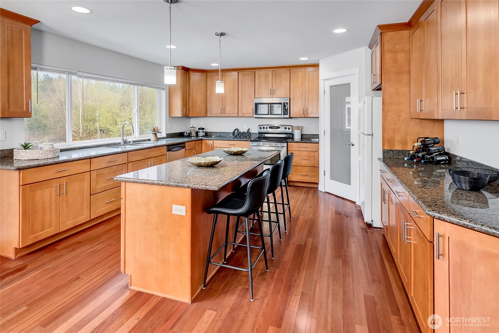 1120 156th Avenue SE, Bellevue, WA 98007