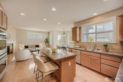 2972 NE Marquette Way , Issaquah, WA 98029 - Photo 17