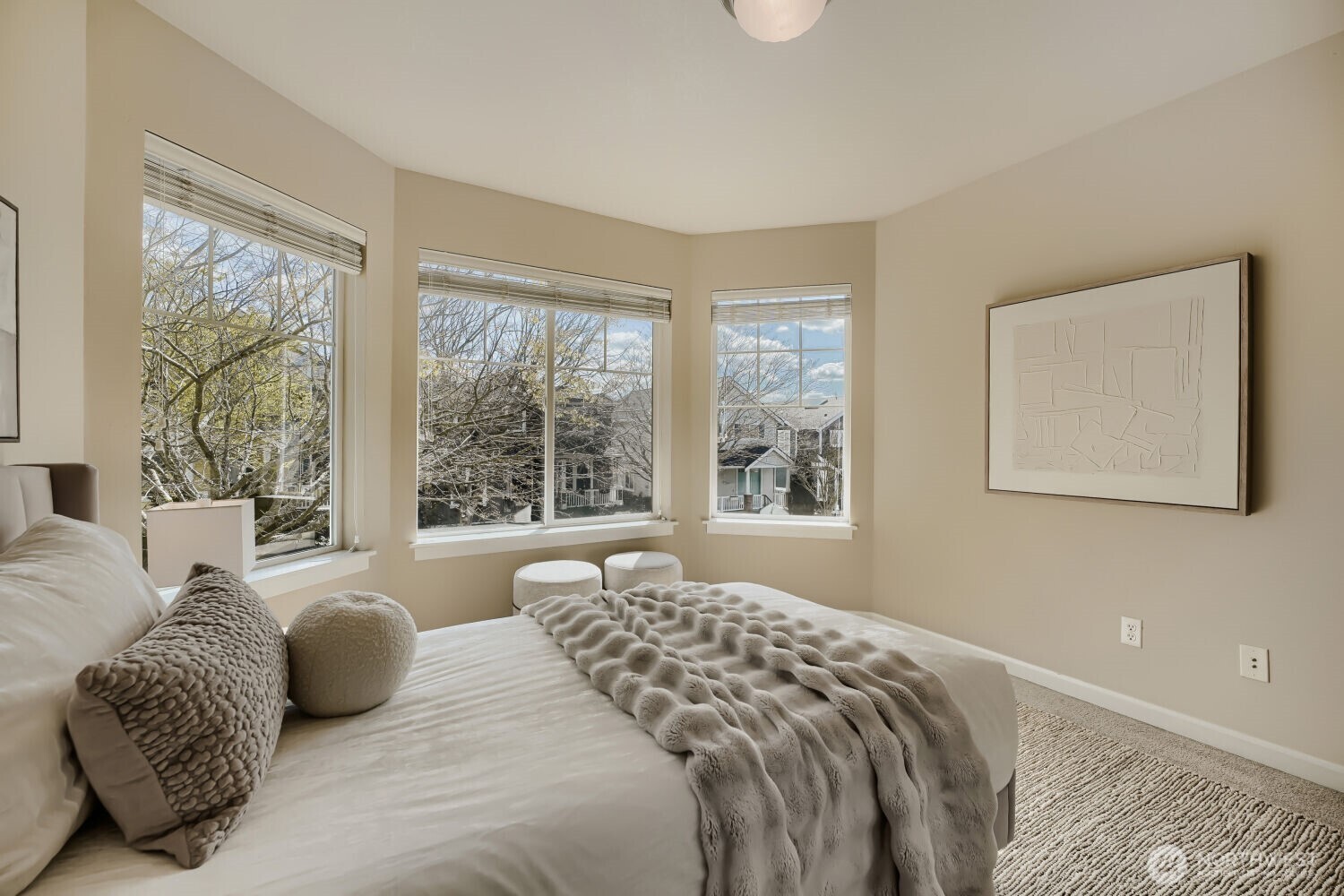 2972 NE Marquette Way , Issaquah, WA 98029