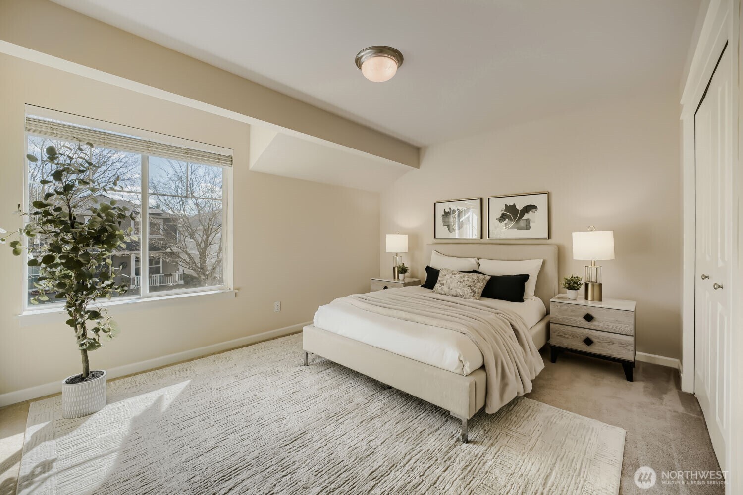 2972 NE Marquette Way , Issaquah, WA 98029