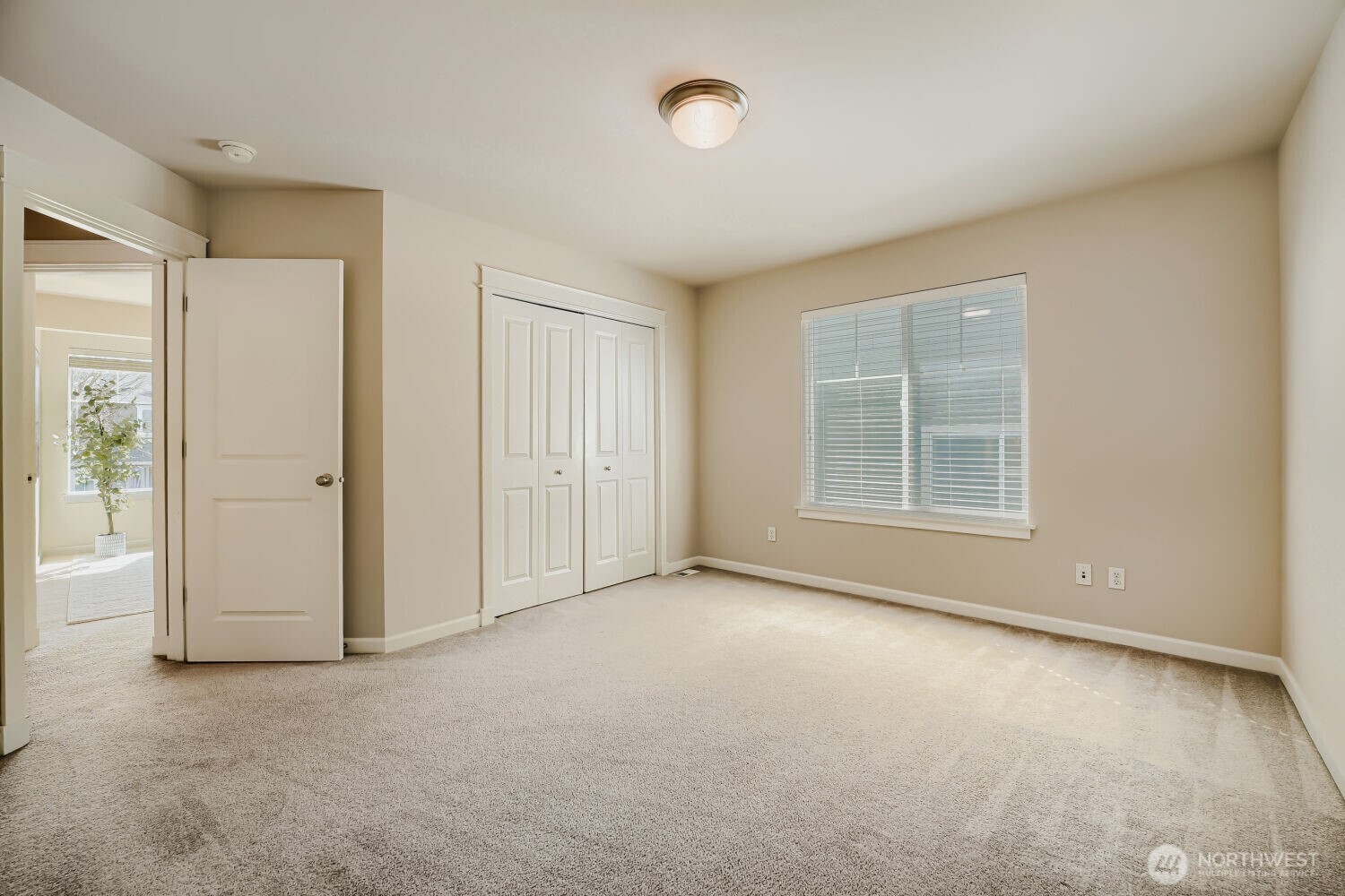 2972 NE Marquette Way , Issaquah, WA 98029