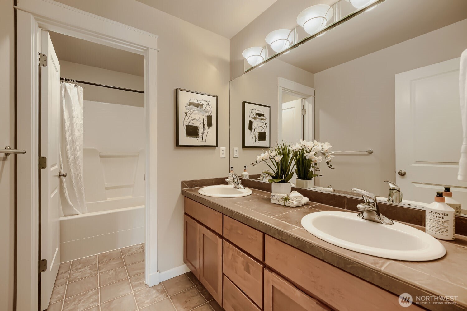 2972 NE Marquette Way , Issaquah, WA 98029