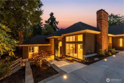 8402 SE 53rd Place , Mercer Island, WA 98040