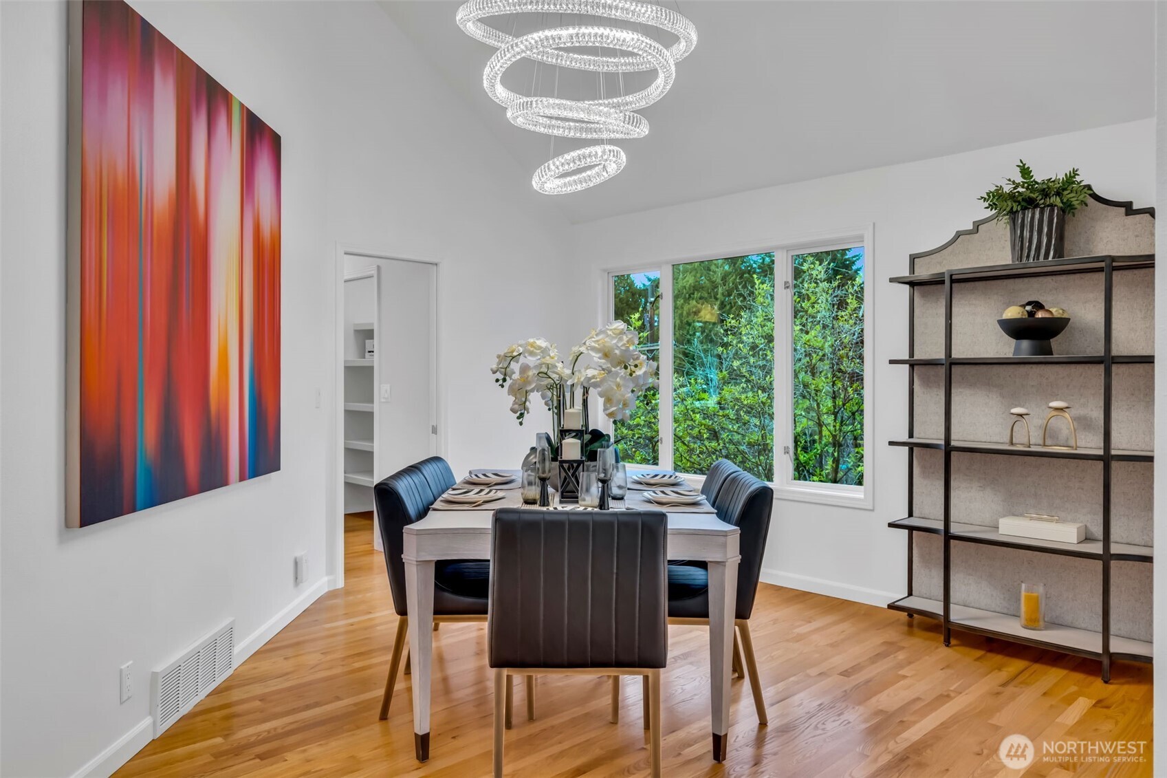 8402 SE 53rd Place , Mercer Island, WA 98040