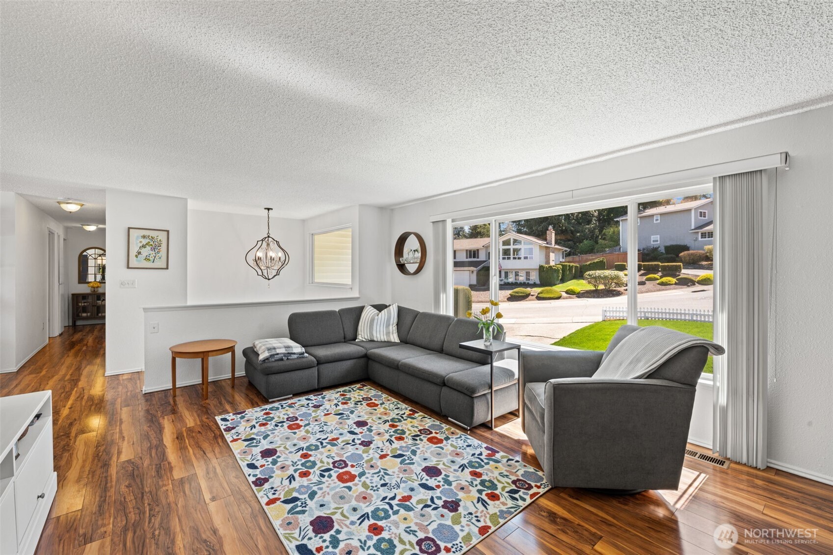 3900 SW 328th Place , Federal Way, WA 98023