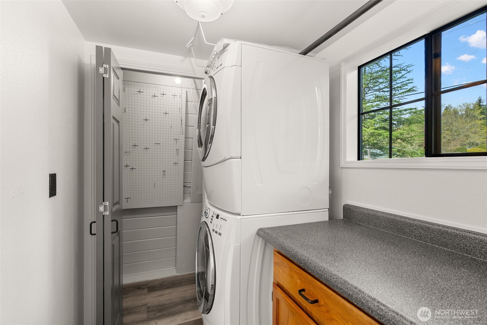 18821 68th Street E, Bonney Lake, WA 98391