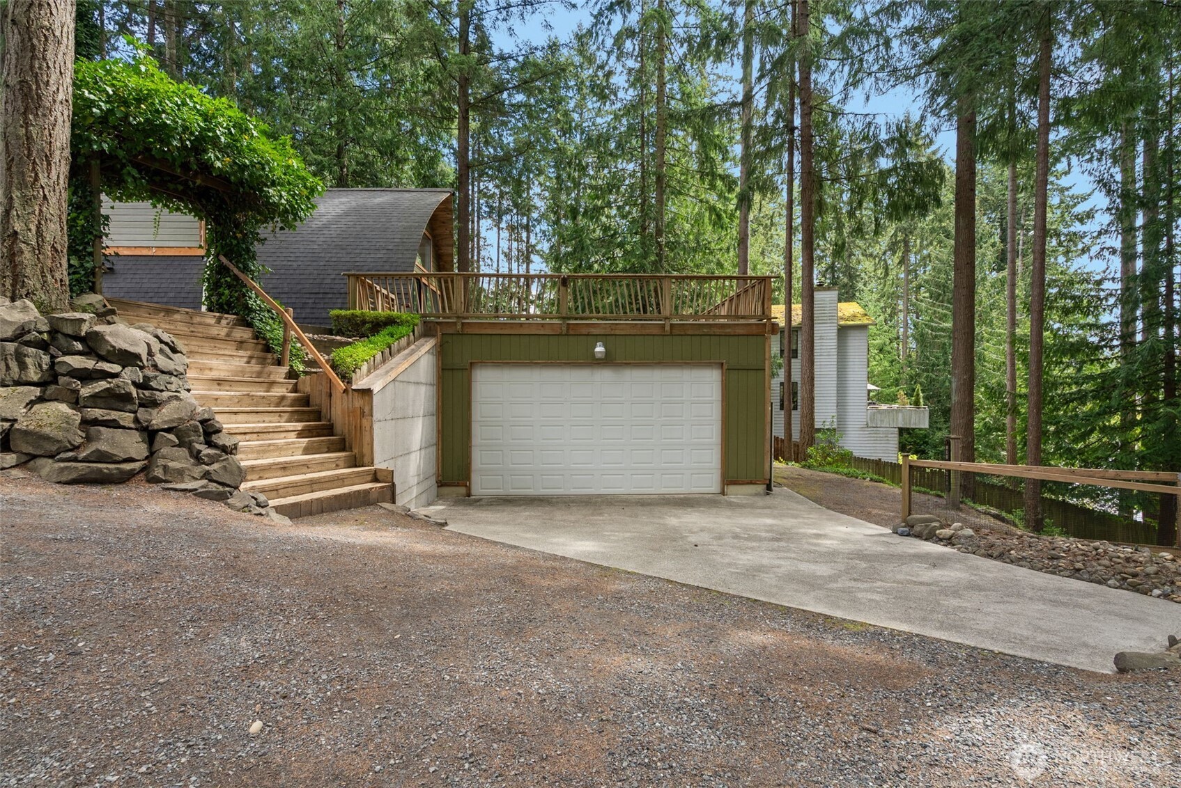 18821 68th Street E, Bonney Lake, WA 98391