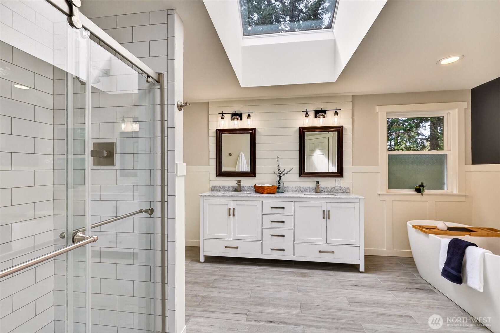 14151 174th Place NE, Redmond, WA 98052