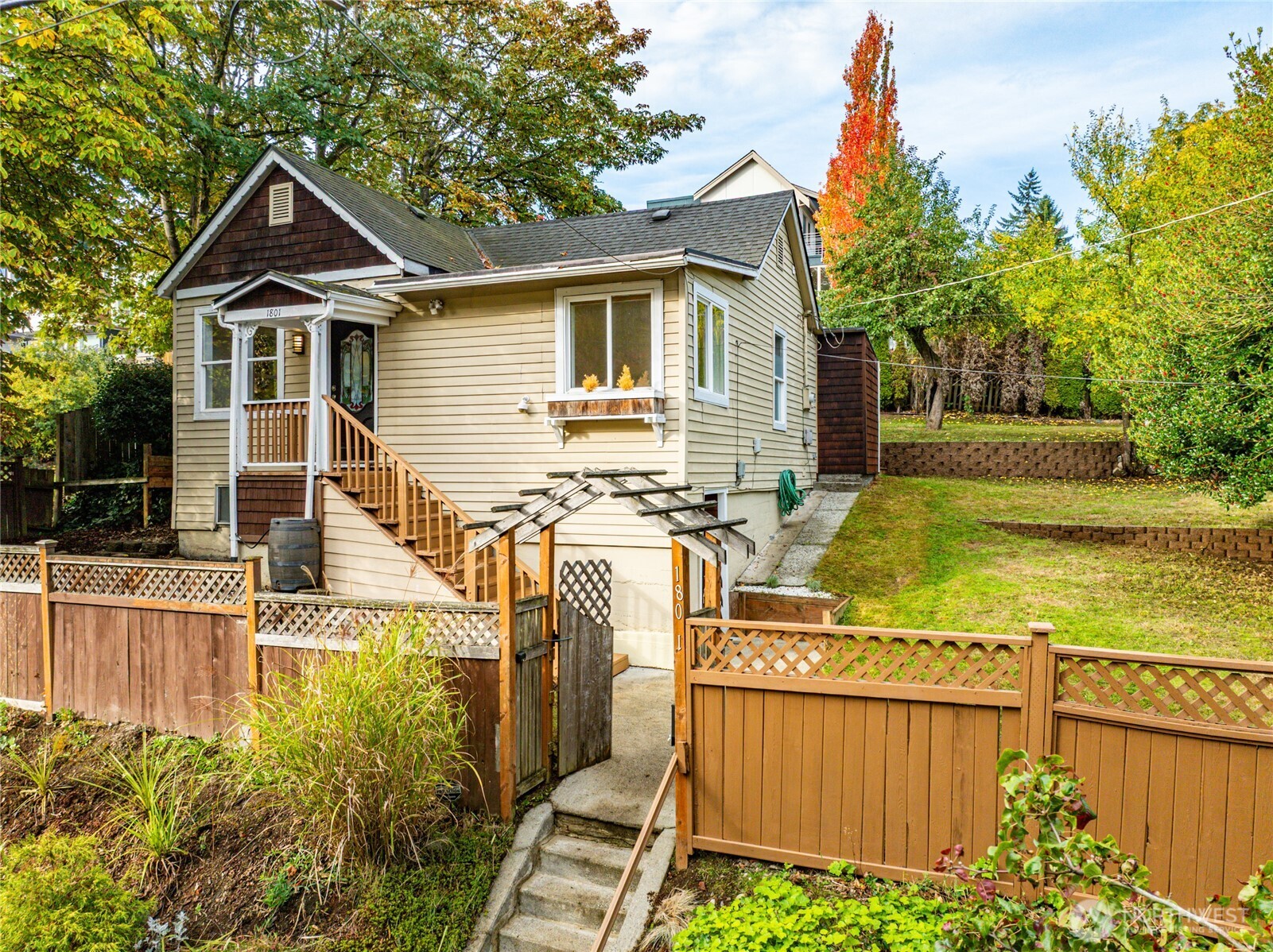1801 Martin Luther King Jr. Way , Seattle, WA 98122