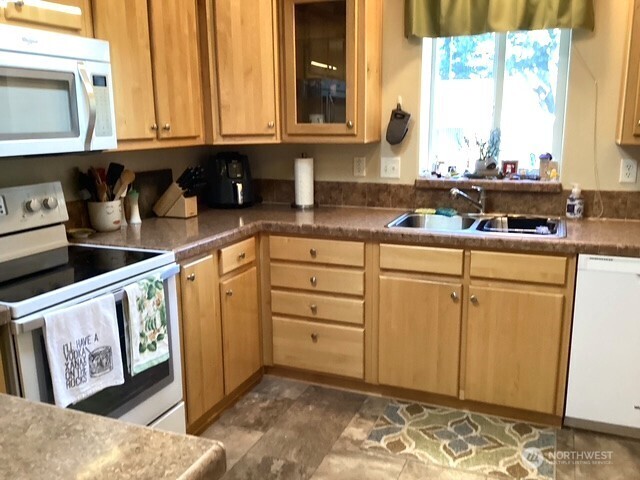 4515 176th Street SW #1, Lynnwood, WA 98037