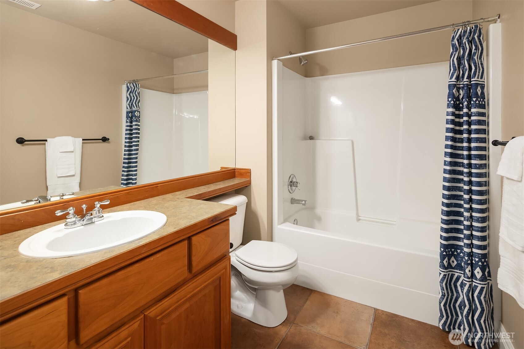 11868 174th Place NE, Redmond, WA 98052