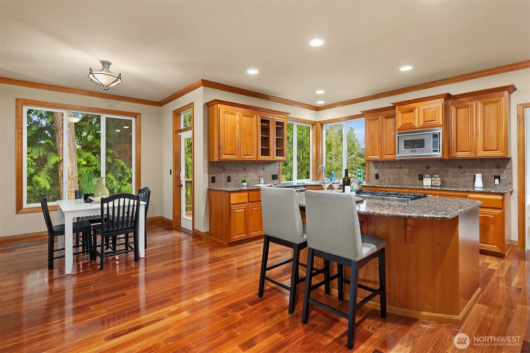 11868 174th Place NE, Redmond, WA 98052