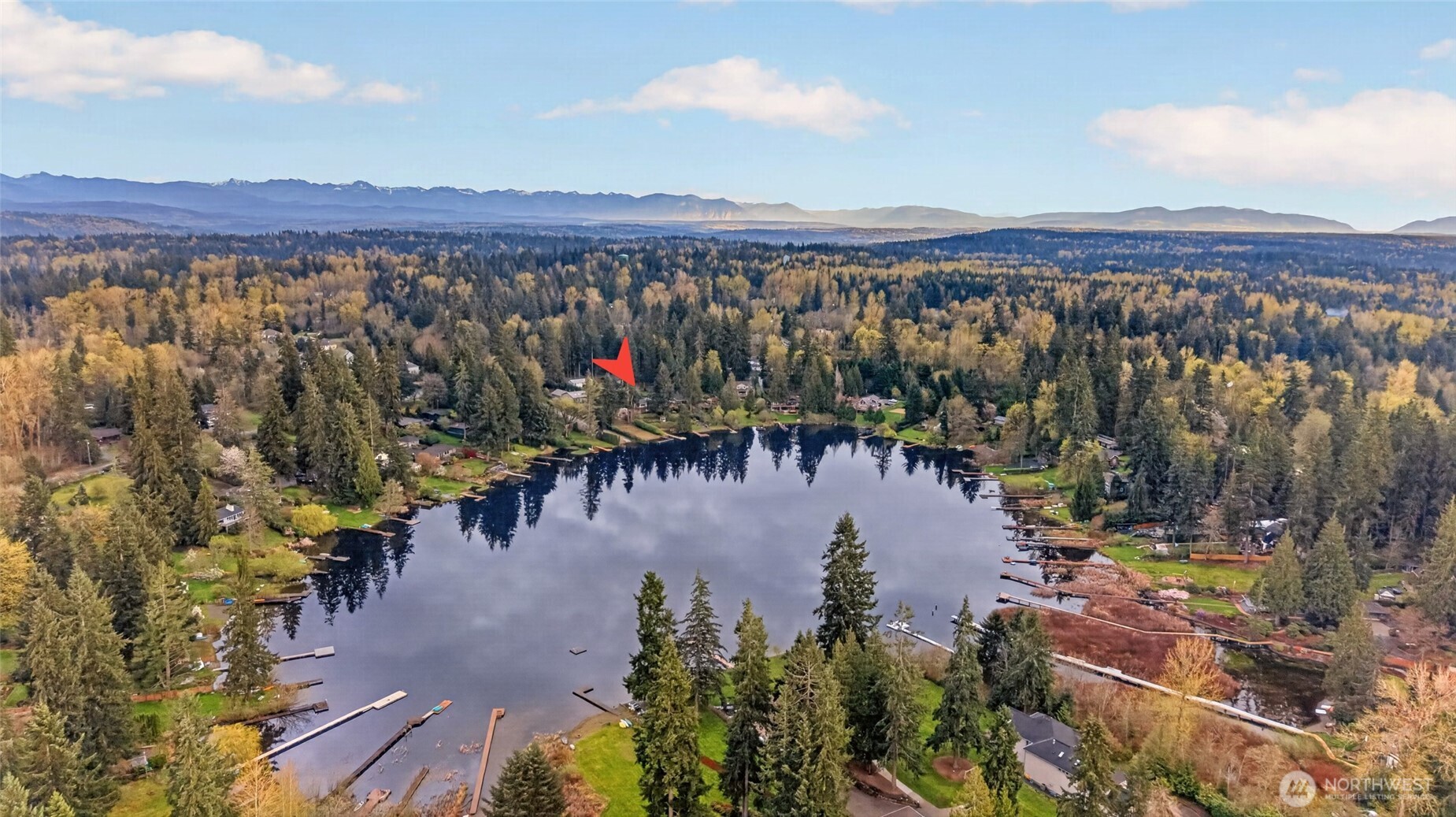 23330 E Echo Lake Road , Snohomish, WA 98296