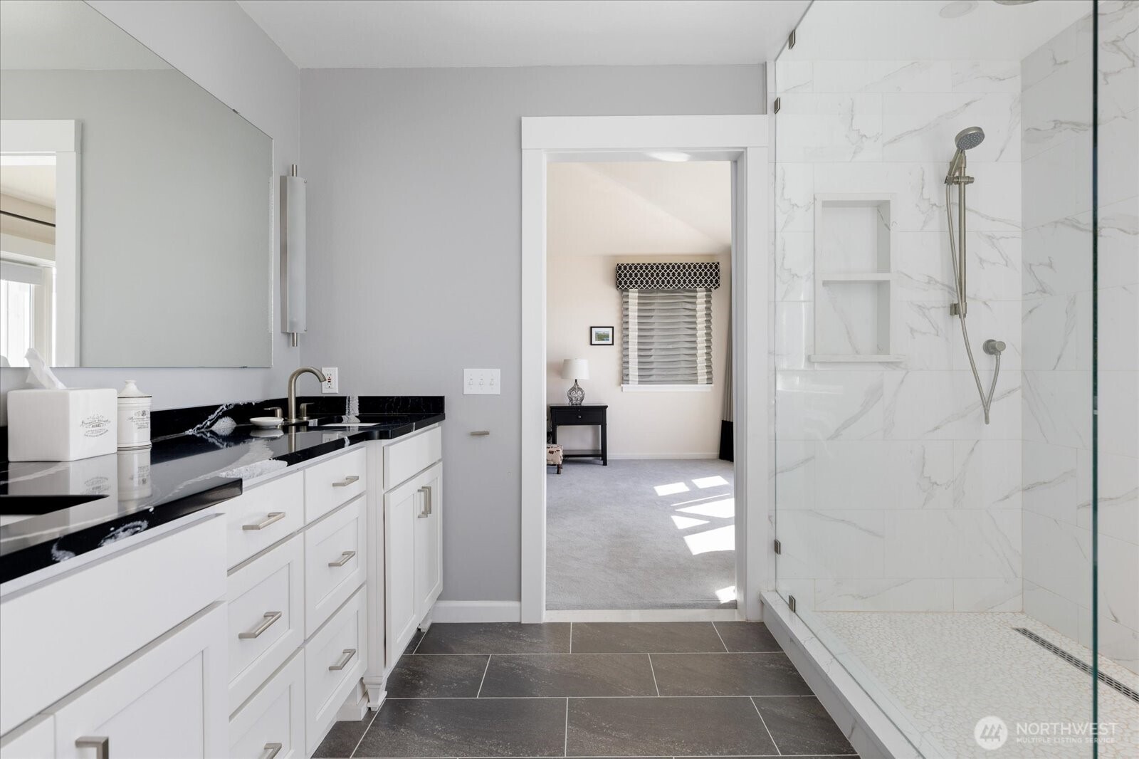 2029 West Beach Road , Oak Harbor, WA 98277