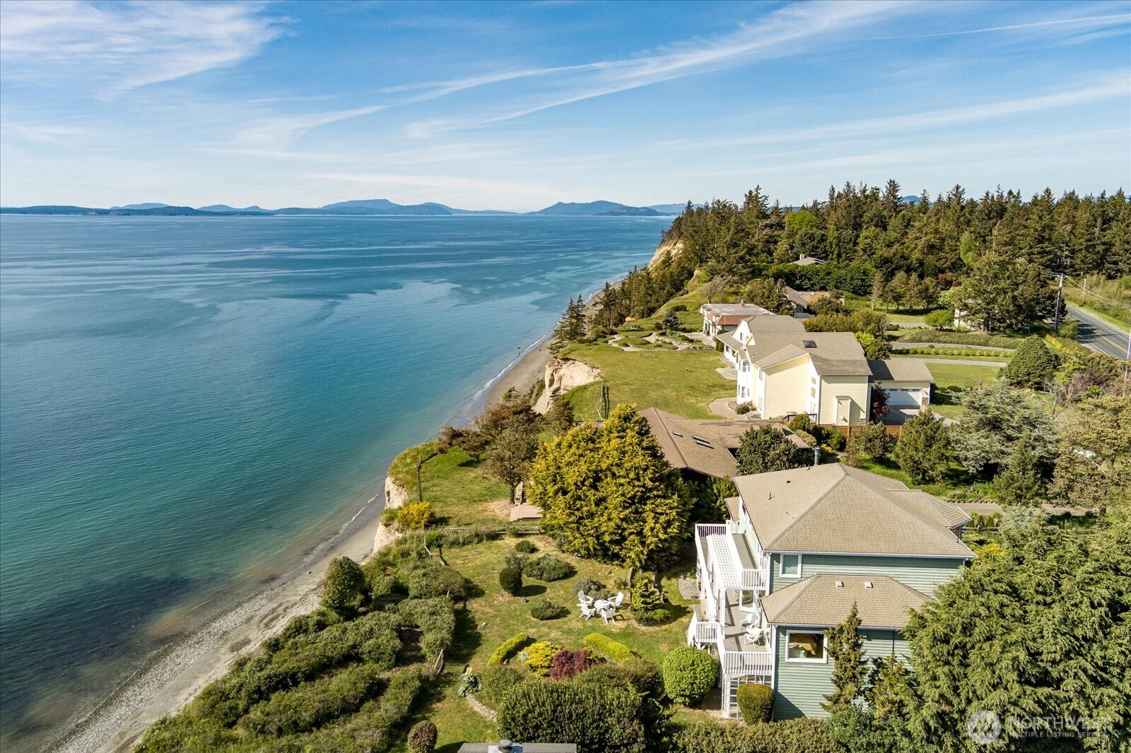 2029 West Beach Road , Oak Harbor, WA 98277