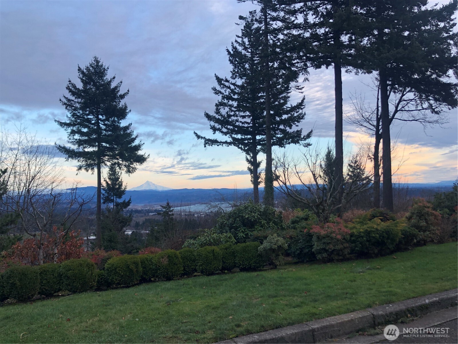 2006 NW Fargo Loop , Camas, WA 98607