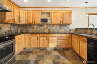 3723 188th Street NE, Arlington, WA 98223 - Photo 10